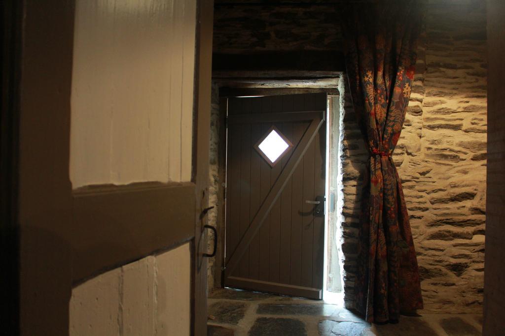 "Number 26" Town House Villa Rochefort-en-Terre Exteriör bild